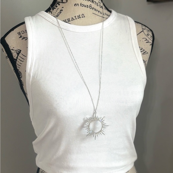 Sunburst Crystal Necklace - Picture 7 of 9